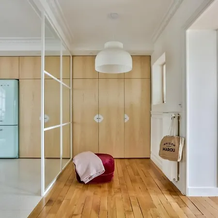 Apartman Beautiful And Modern For 5 People *