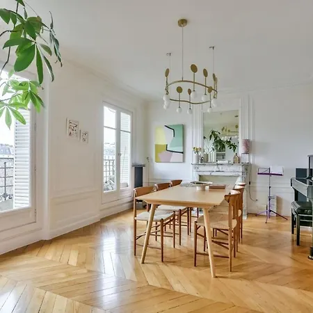 Beautiful And Modern For 5 People * Párizs